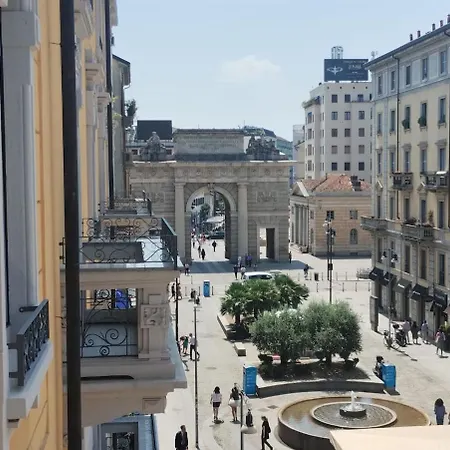 Apartment Happiness In Corso Milan