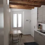 Happiness In Corso * Μιλάνο